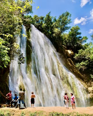 Passeio Samaná 2 cachoeira-el-limon-samana