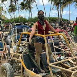 Passeio de Buggy em Punta Cana 10 garota-buggies-punta-cana